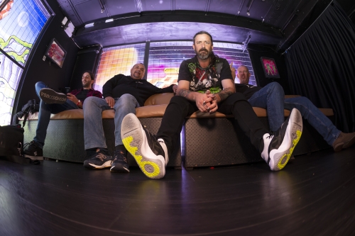 by demons be driven nz tour day04 14