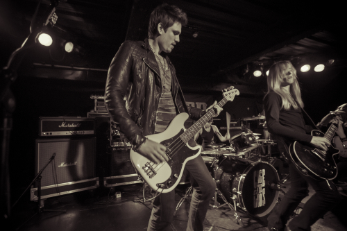 cage-the-gods-09 (1)