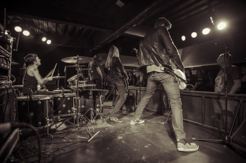 cage-the-gods-11 (1)