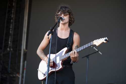 cheeky leash yours and owls 2025 02