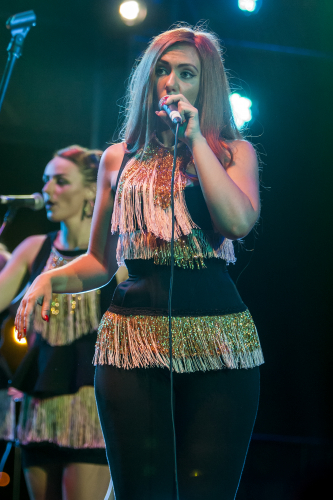 clairy-browne-the-bangin-rackettes-02