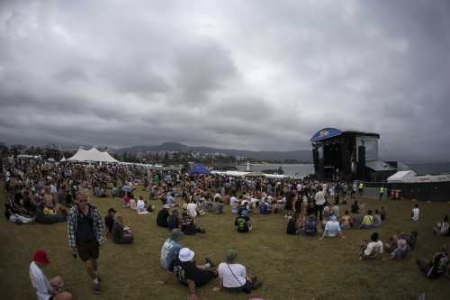 courteeners yours and owls 2025 14