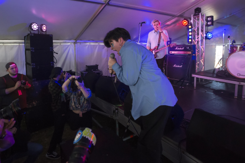 cry club yours and owls festival 09