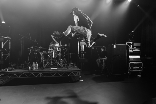 frenzal rhomb spring loaded festival 02