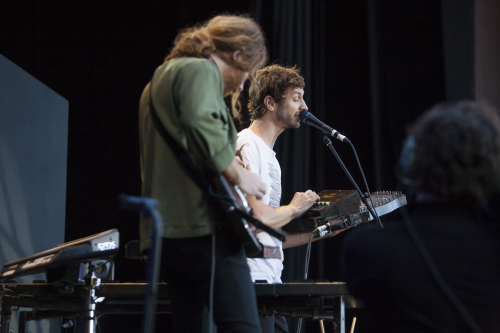 gotye beat the drum 03