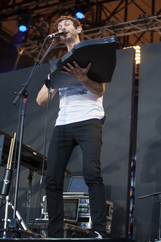 gotye beat the drum 04