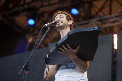 gotye beat the drum 05