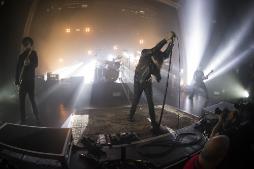 grinspoon the manning bar 02