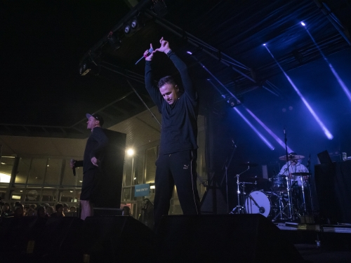 hilltop hoods coronet peak 09