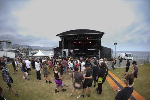 kobie dee yours and owls 2025 09