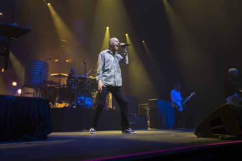 midnight oil win entertainment centre 16