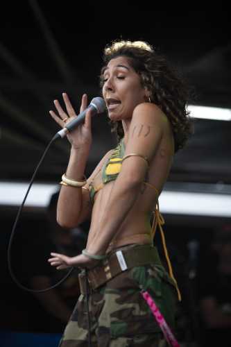 miss kaninna yours and owls 2025 03