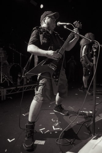 nuclear assault the manning bar 12