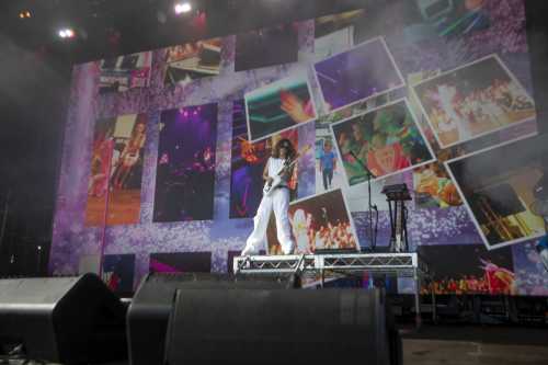 peach prc yours and owls 2025 01