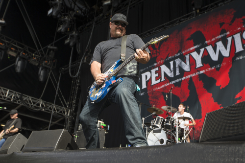 pennywise soundwave 14 07