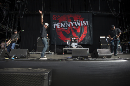 pennywise soundwave 14 09