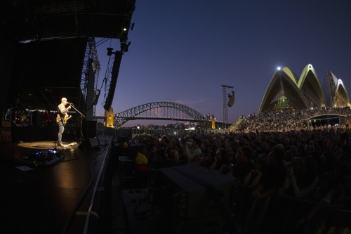 pixies sydney opera house forecourt 14
