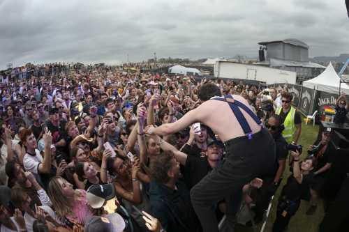 shame yours and owls 2025 18