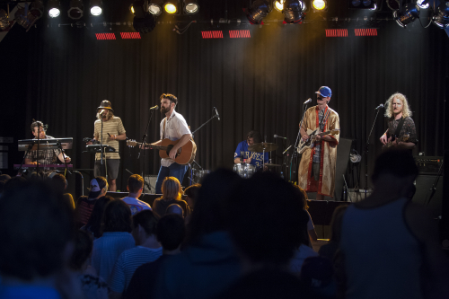 shining bird the farmer and the owl 09