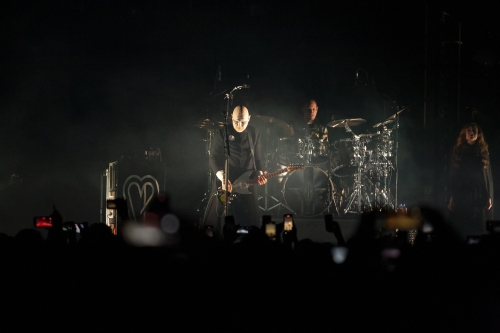 smashing -pumpkins the world is a vampire festival 02