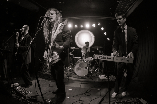 spectacles fbi social 06