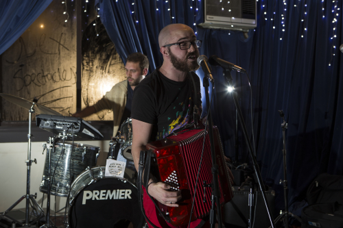 spectacles the record crate 01