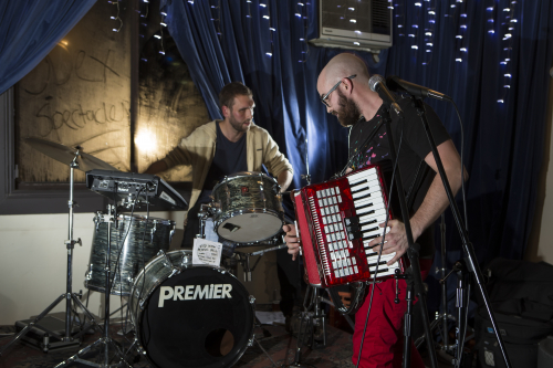 spectacles the record crate 02