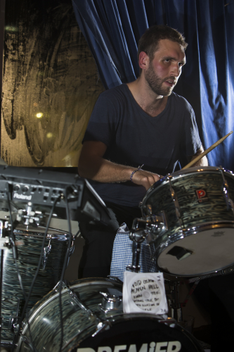 spectacles the record crate 09