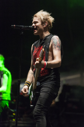 sum 41 download festival 03