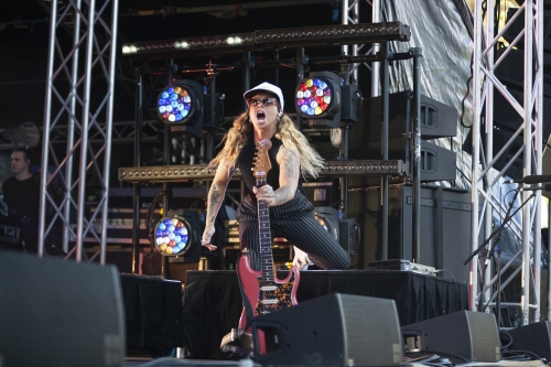 tash sultana lazy mountain festival 07