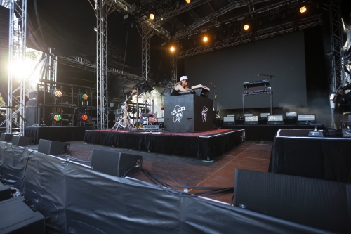 tash sultana lazy mountain festival 08