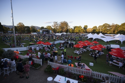 tash sultana lazy mountain festival 16