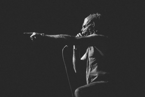 terror universal the metro 02