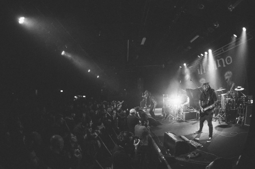 terror universal the metro 16