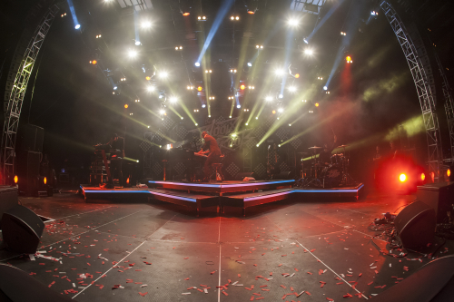 the-bloody-beetroots-06