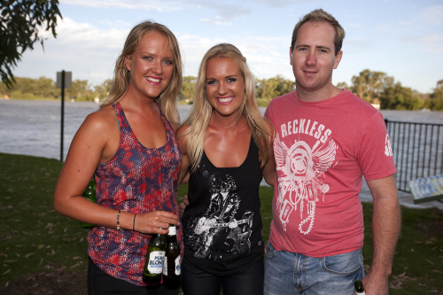 the-sunny-cowgirls-02