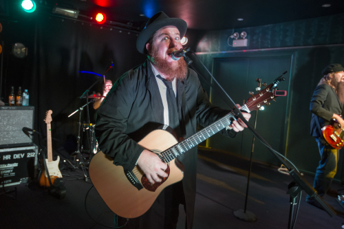 the beards studio 6 18