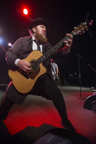 the beards the metro 41