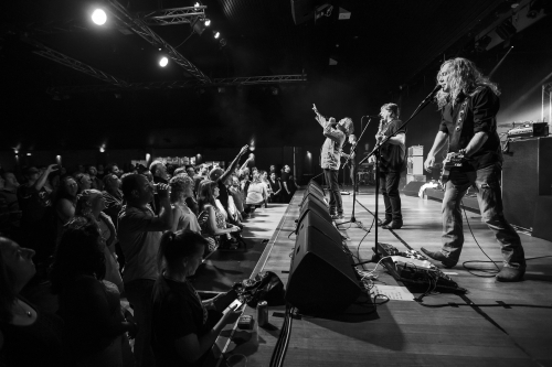 the screaming jets mt pritchard mounties 02