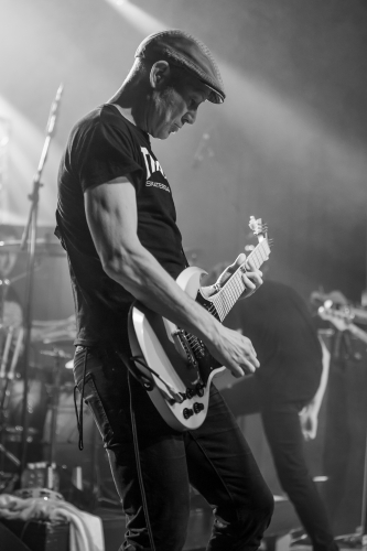 the screaming jets mt pritchard mounties 13