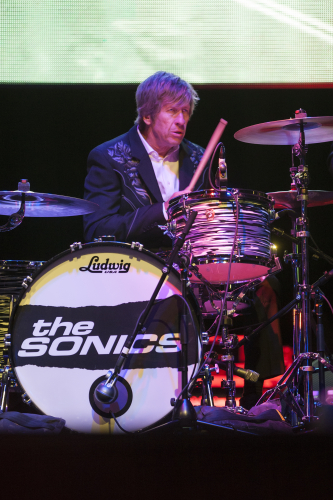 the sonics yours and owls 04