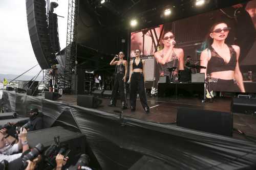 the veronicas yours and owls 2025 10