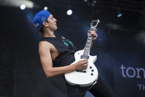 tonight alive sydney soundwave 15 02