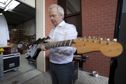 tracer 2012 euro summer tour pre show photos 03