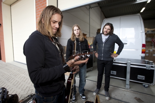 tracer 2012 euro summer tour pre show photos 04