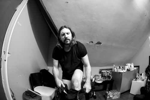 tracer cardiff UK globe 02