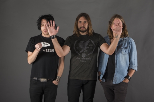 tracer el pistolero artwork photo shoot 160