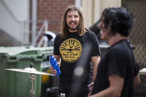 tracer el pistolero video shoot 25