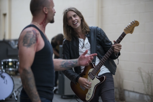 tracer el pistolero video shoot 58