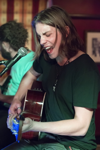 tracer european fall 2012 tour real radio xs acoustic set manchester 06